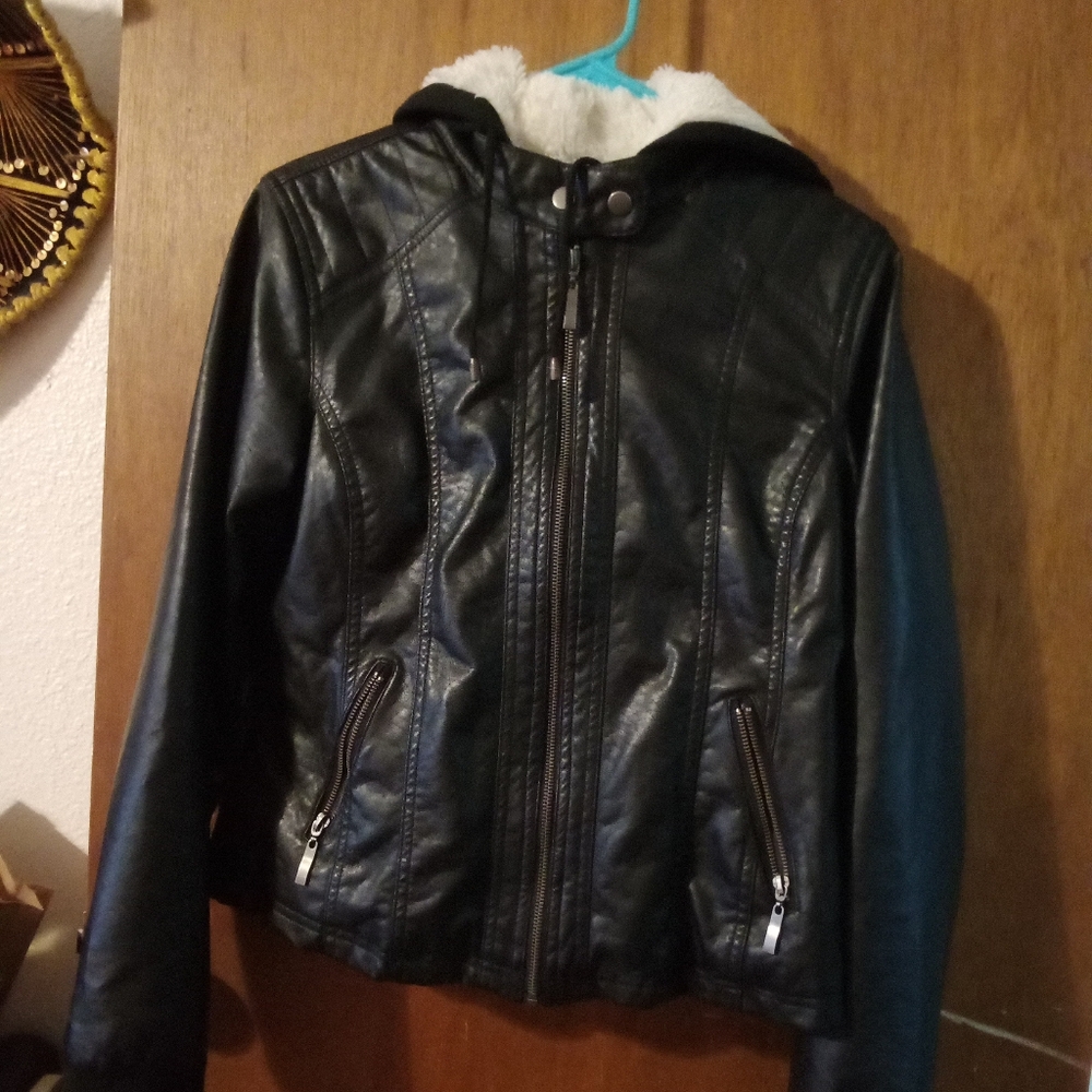 Hot topic moto jacket with Sherpa lining H…